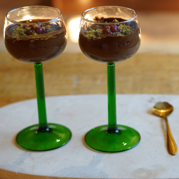 Creamy Avocado Pistachio Chocolate Pudding