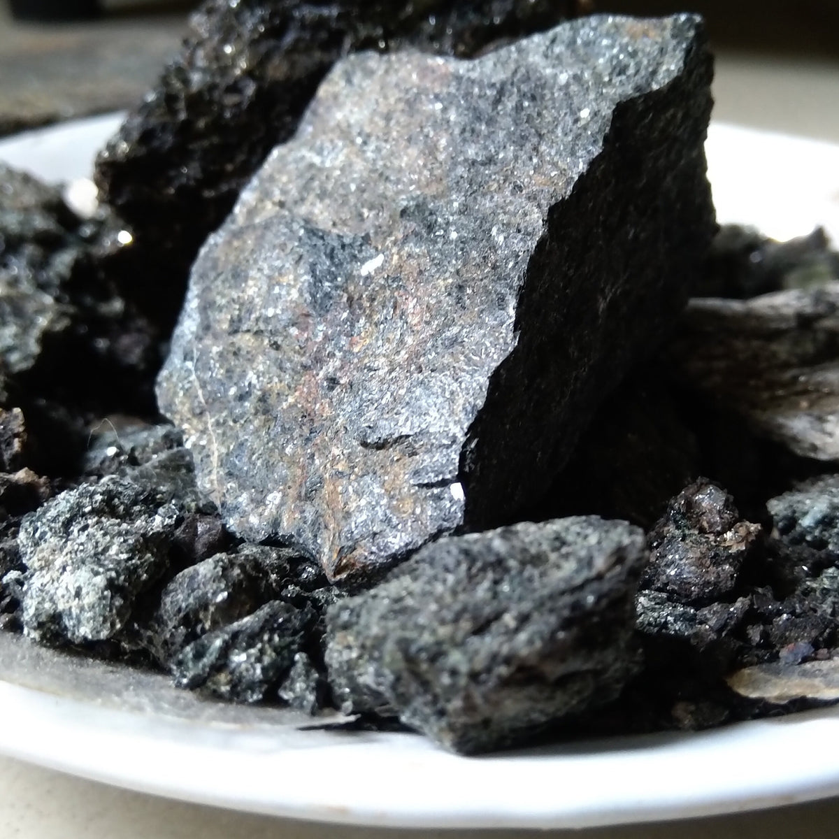 High Himalayan Shilajit Powder - Dense, Item #SHI40098 (2.2 lb/1 kg) bulk
